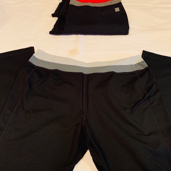 Lands End joggers. - Picture 5 of 7